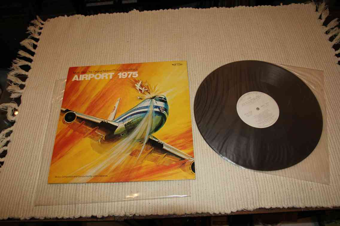 AIRPORT 1975 - JAPAN PROMO